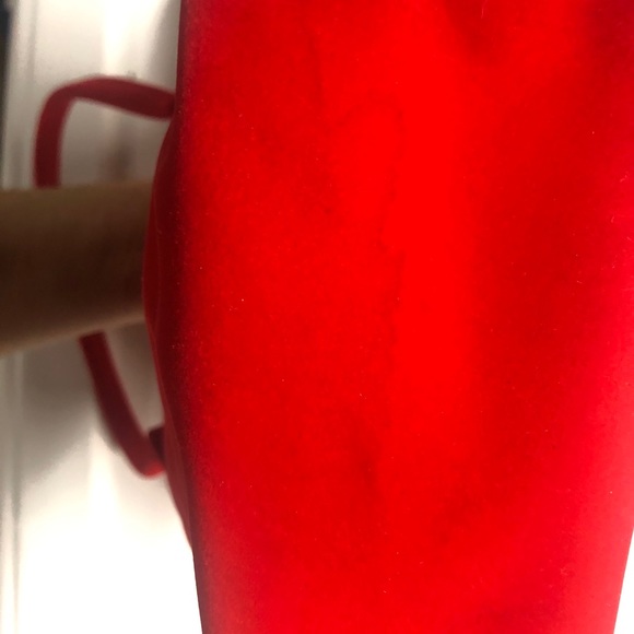 Moschino Redwall Purse - Picture 5 of 9